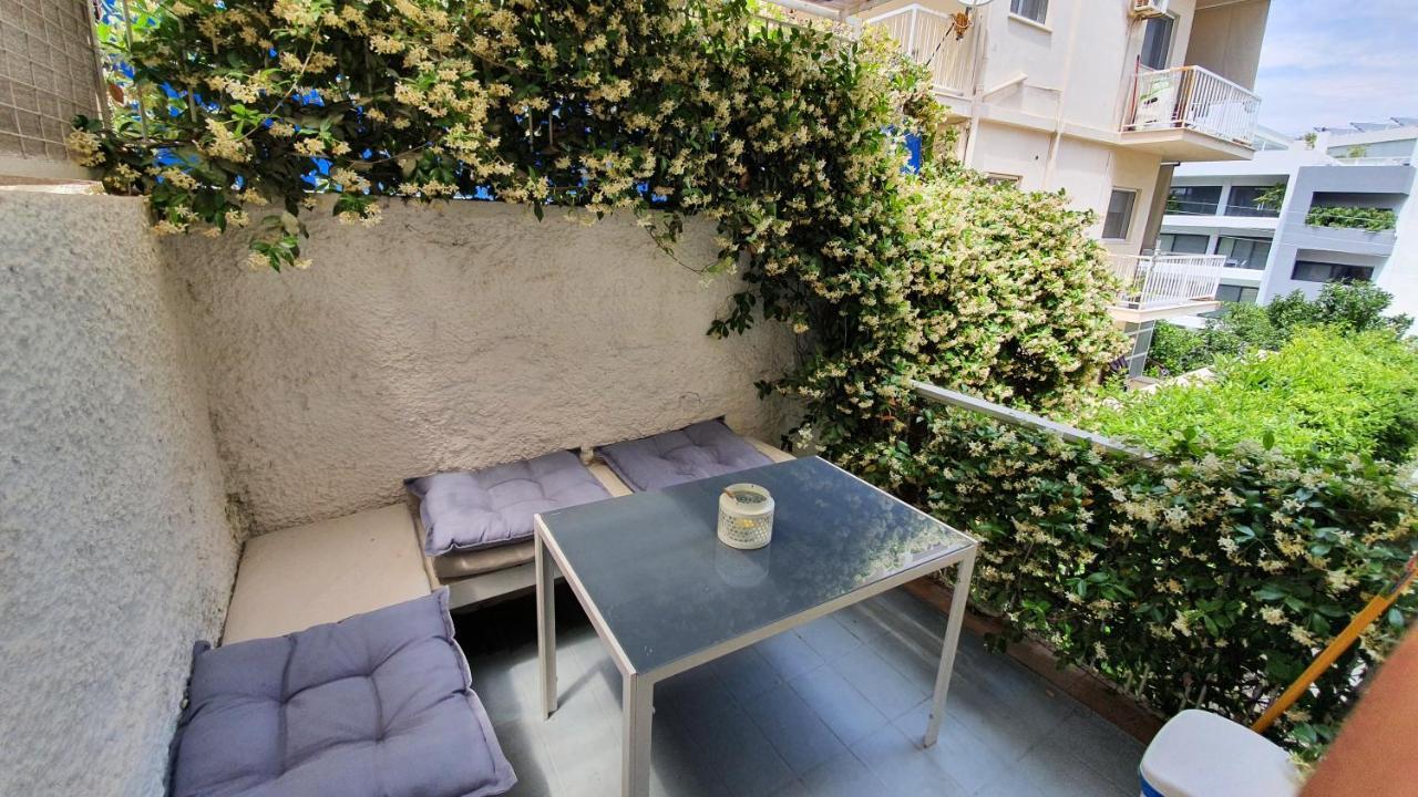 Cozy Seaside Studio In Lemos Vouliagmenis 아테네 외부 사진